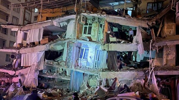 Руины и разбор завалов: последствия землетрясения в Турции и Сирии ― видео - Sputnik Беларусь