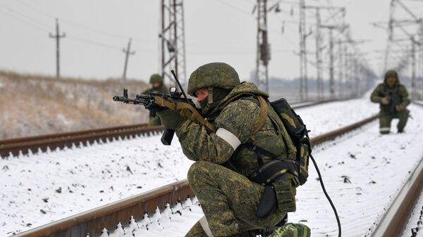 Работа железнодорожных войск в зоне СВО - Sputnik Беларусь