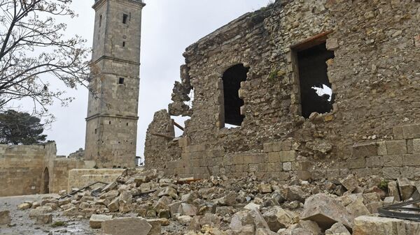 Поврежденная древняя цитадель в результате землетрясения в сирийском Алеппо - Sputnik Беларусь