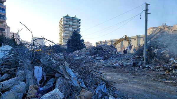 Жилые дома, разрушенные в результате землетрясения в турецкой провинции Кахраманмараш - Sputnik Беларусь