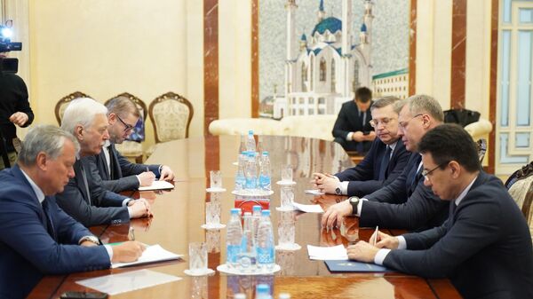 Встреча посла РФ в Беларуси Грызлова с делегацией Астраханской области - Sputnik Беларусь