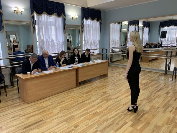 С улыбкой и на шпильках: кастинг Мисс Беларусь прошел в Гродно - Sputnik Беларусь