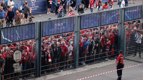 Фанаты Ливерпуля перед игрой с Реалом - Sputnik Беларусь