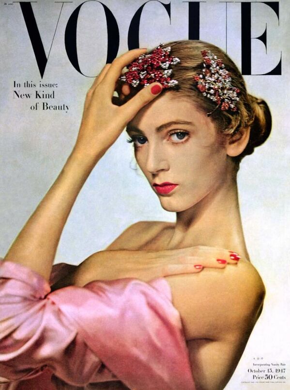 Делль&#x27;Орефиче дебютировала на обложке Vogue US в1947 году, когда ей было 15 лет. Фотография Эрвина Блюменфельда. - Sputnik Беларусь
