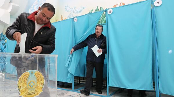 Выборы депутатов в Казахстане - Sputnik Беларусь
