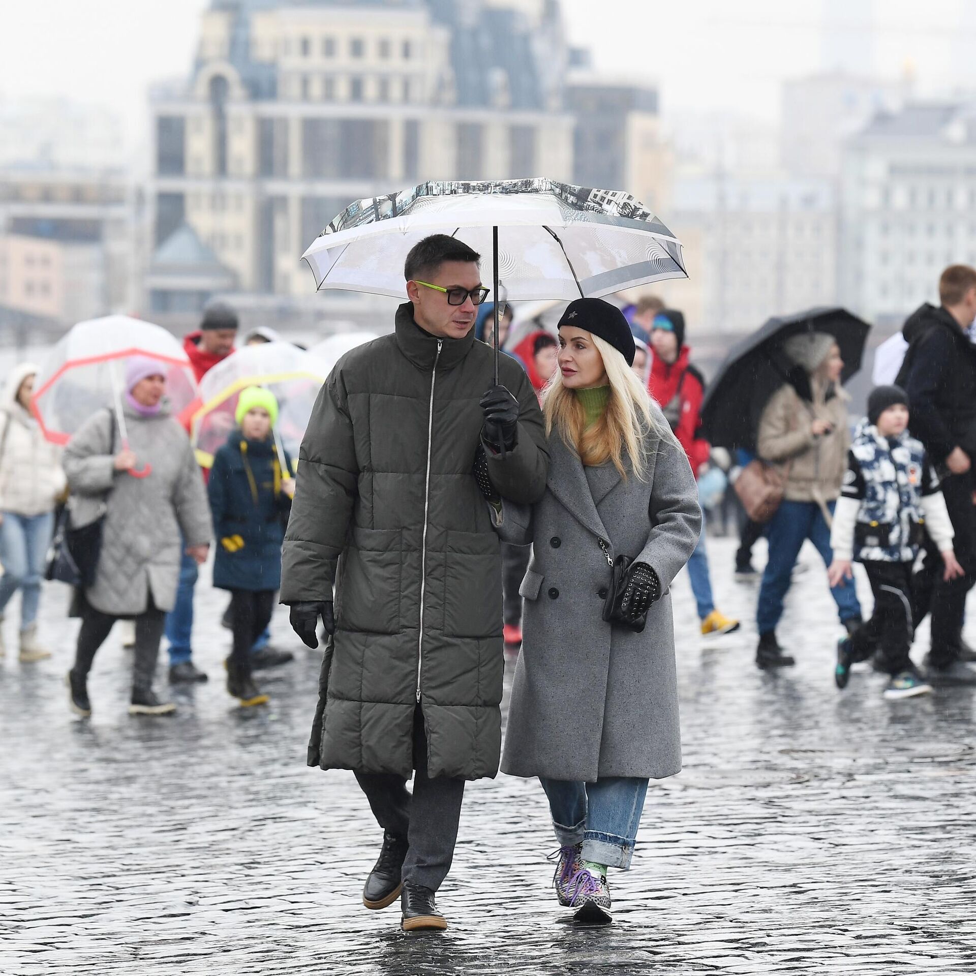 Россия изменится в марте. Дождливый день. Похолодание в Москве. Дождь в Москве. Москва сейчас фото.