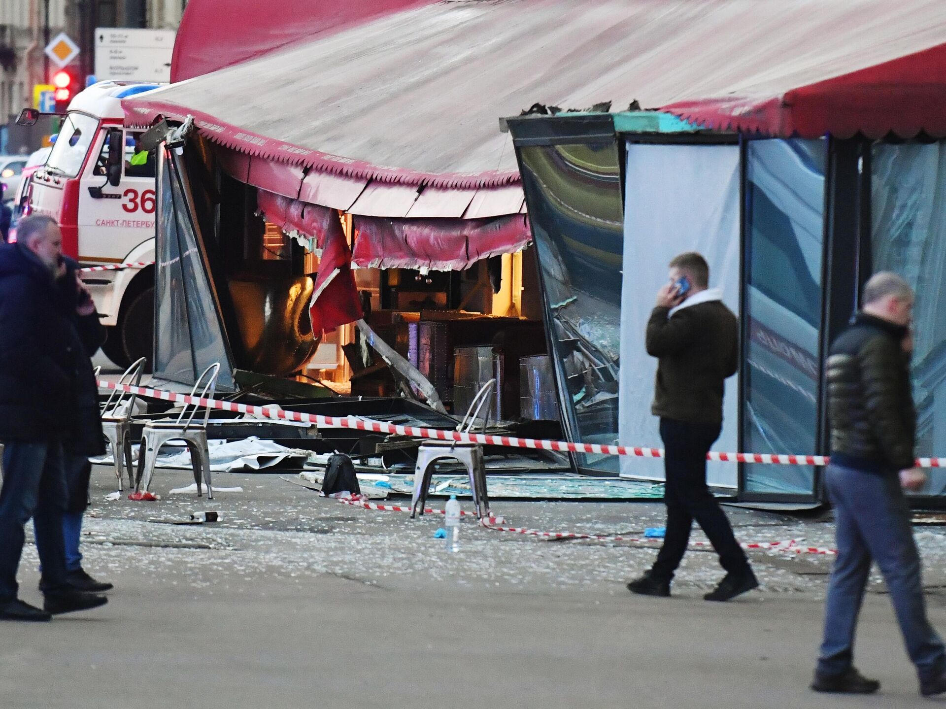 Во сколько произошел теракт вчера. Взрыв в кафе в Санкт-Петербурге. Взрыв в Петербургском кафе.