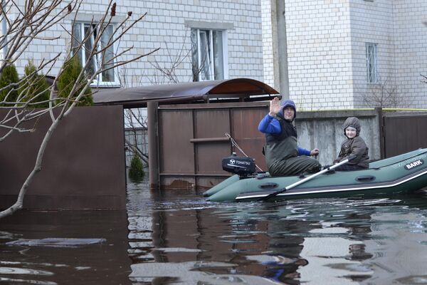 Паводок в беларуси 2024. Наводнение лодка. Наводнение в Беларуси. Паводок в РБ 2023.