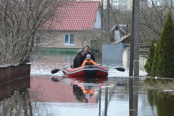 Наводнение лодка. Наводнение в Беларуси. Беларусь паводки. Паводок в РБ 2023. Паводок в беларуси 2024