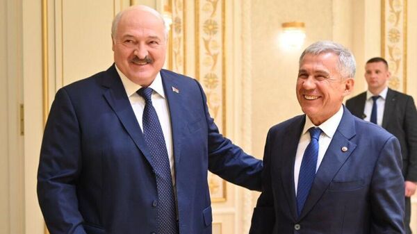 Аляксандр Лукашэнка і Рустам Мініханаў - Sputnik Беларусь