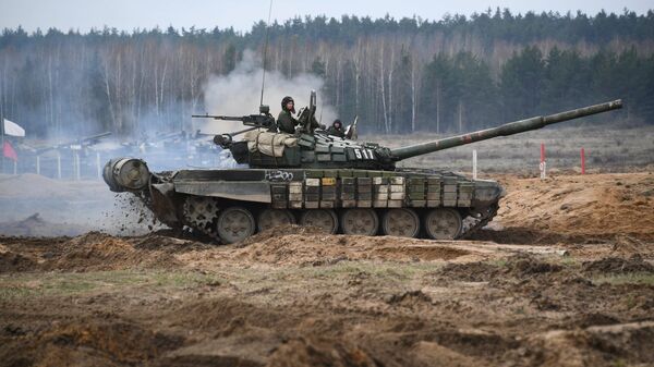 Танк Т-72, архивное фото - Sputnik Беларусь
