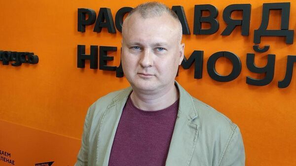 Киреев: современная политика ― это смесь ОПГ, бандитизма и шулерства - Sputnik Беларусь