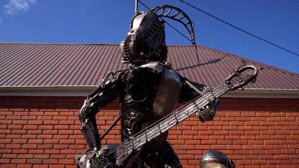 Жесть как она есть: как создаются скульптуры из металлолома ― видео - Sputnik Беларусь