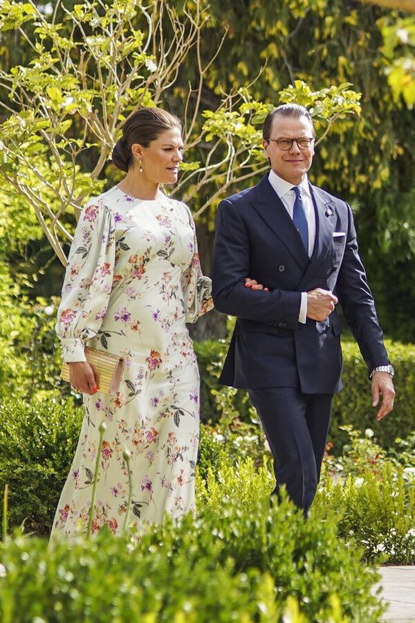 Наследная принцесса Норвегии Виктория и ее муж принц Даниэль также посетили церемонию бракосочетания наследного принца Иордании. - Sputnik Беларусь