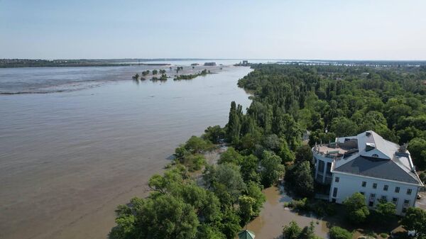 Новая Каховка после разрушения Каховской ГЭС - Sputnik Беларусь