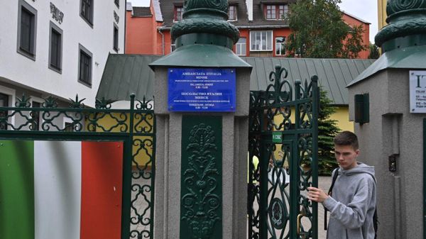 Посольство Италии в Беларуси - Sputnik Беларусь