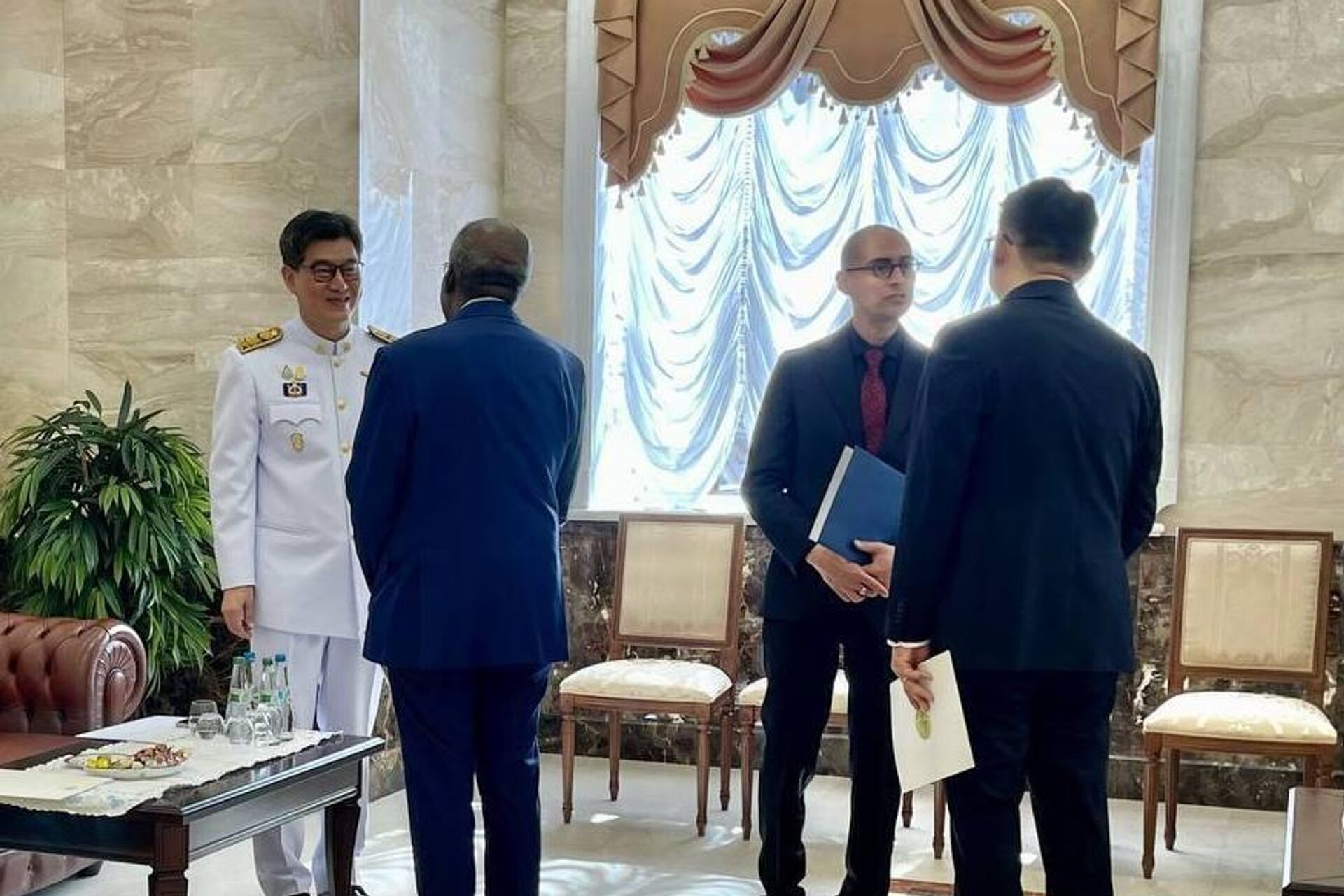 Послы во Дворце Независимости - Sputnik Беларусь, 1920, 15.06.2023