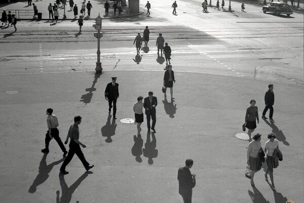 Минск, перекресток проспекта Ленина и улицы Козлова, 1960-е - Sputnik Беларусь