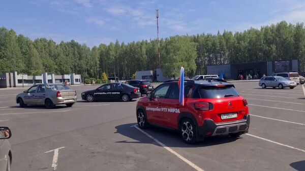 Российские студенты-волонтеры  проводят автопробег по Беларуси - Sputnik Беларусь