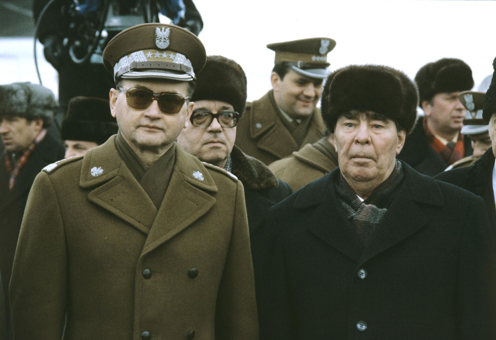 Армия брежнева. Брежнев и Ярузельский. Войцех Ярузельский 1981.
