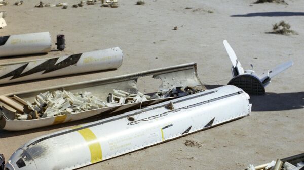 Американские кассетные бомбы после бомбардировки Ливии самолетами США, архивное фото - Sputnik Беларусь