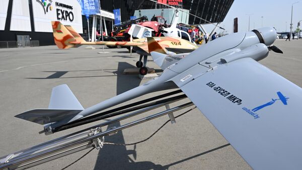 Беспилотный летательный аппарат (БЛА) Бусел МКР - Sputnik Беларусь