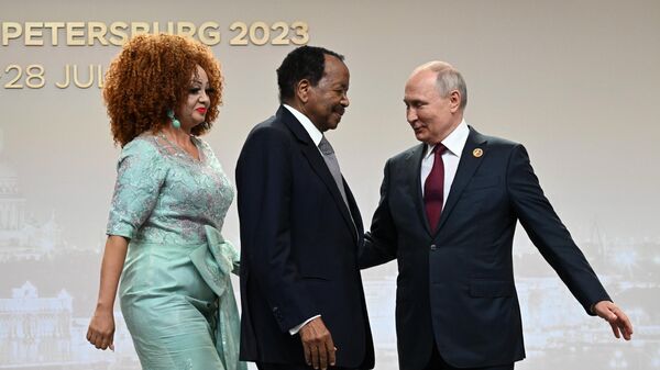 Церемония официальной встречи президентом РФ В. Путиным глав делегаций - участников II Cаммита Россия - Африка - Sputnik Беларусь