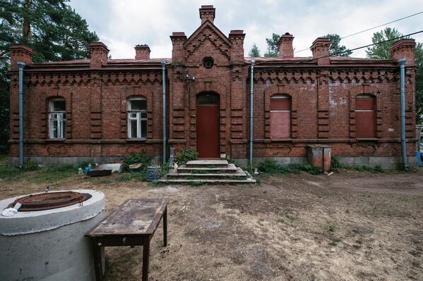 Дом начальніка Асінавецкага маяка (1910 года пабудовы) у вёсцы Ладажскае возера. - Sputnik Беларусь