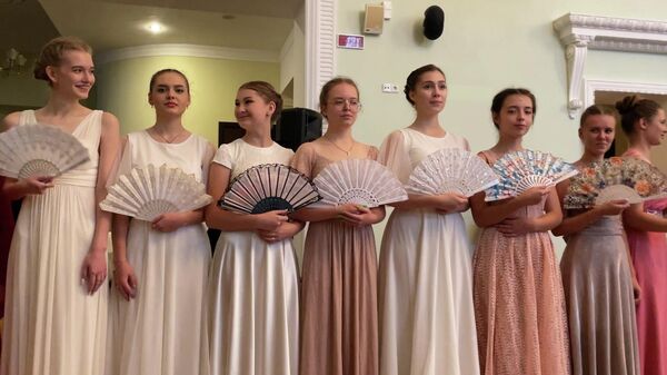 Бал в Гомеле собрал более 100 танцоров - Sputnik Беларусь