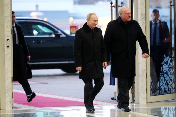 19 декабря президент России Владимир Путин прибыл в Минск на переговоры. - Sputnik Беларусь