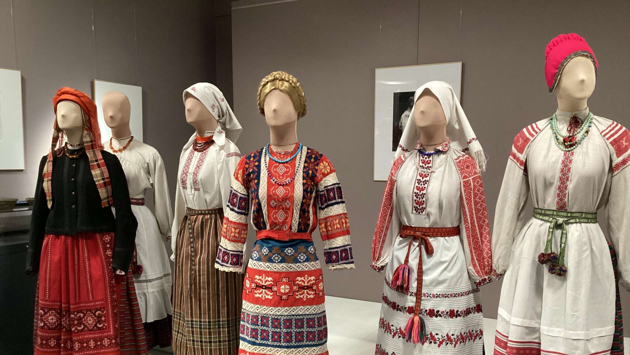 Белорусские народные национальные костюмы