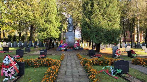 Проникнуты историей: жители Лиозненщины свято чтут память о войне - Sputnik Беларусь