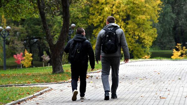 Молодые люди Молодые люди - Sputnik Беларусь