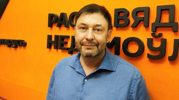 Вышинский: радио Sputnik готовит премьеры утреннего и вечернего радиошоу - Sputnik Беларусь
