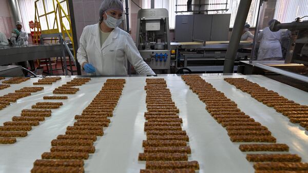 Производство на Коммунарке - Sputnik Беларусь