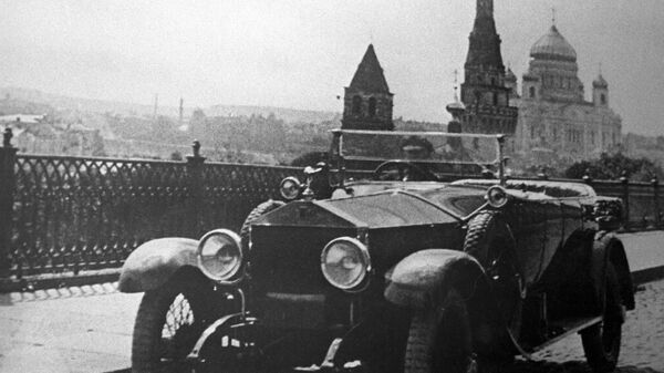 Автомашина № 236 фирмы Роллс-Ройс, которой пользовался В. И. Ленин в 1921-1922 годах - Sputnik Беларусь