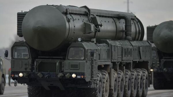 Межконтинентальную ракету Ярс запустили с космодрома Плесецк - Sputnik Беларусь