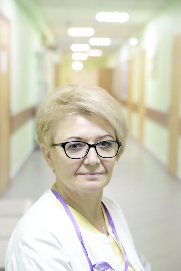 Старшая медсестра приемного покоя Анна Гулик - Sputnik Беларусь