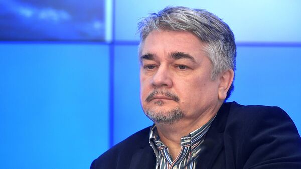 Ищенко: перестав быть президентом, Зеленский станет военным преступником - Sputnik Беларусь