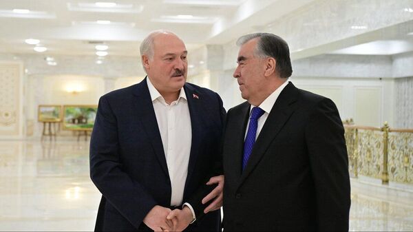 Встреча президента Беларуси Александра Лукашенко с президентом Таджикистана Эмомали Рахмоном - Sputnik Беларусь