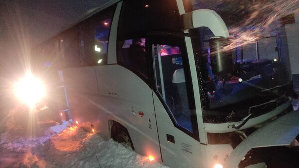 Автобус с детьми съехал в кювет в Слонимском районе - Sputnik Беларусь