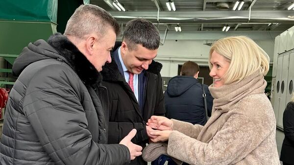 Вице-премьер РФ Виктория Абрамченко посетила Коловское лесничесто - Sputnik Беларусь