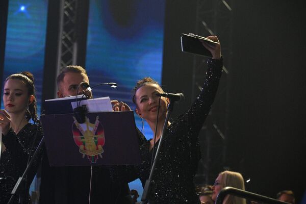 Телефестиваль Песня года 2023 открылся в Минске – фото - Sputnik Беларусь