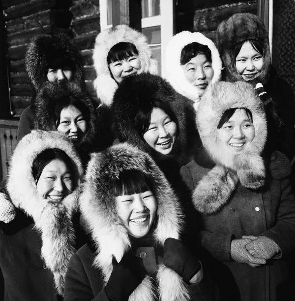 Какие шапки носили зимой советские люди?