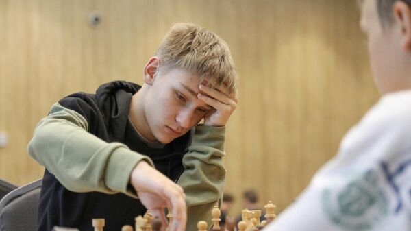 Белорусский шахматист Денис Лазавик - Sputnik Беларусь