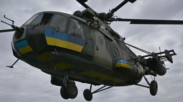 Украинские военные вертолеты Ми-8, архивное фото - Sputnik Беларусь
