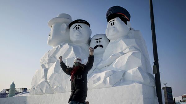 Скульптура на Харбинском международном фестивале снежных и ледяных скульптур - Sputnik Беларусь