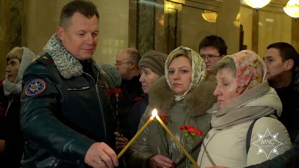 Служба в память о погибших спасателях прошла в храме Всех Святых (видео) - Sputnik Беларусь