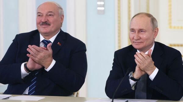 Пуцін і Лукашэнка адкрылі новы зімовачны комплекс у Антарктыдзе – відэа - Sputnik Беларусь