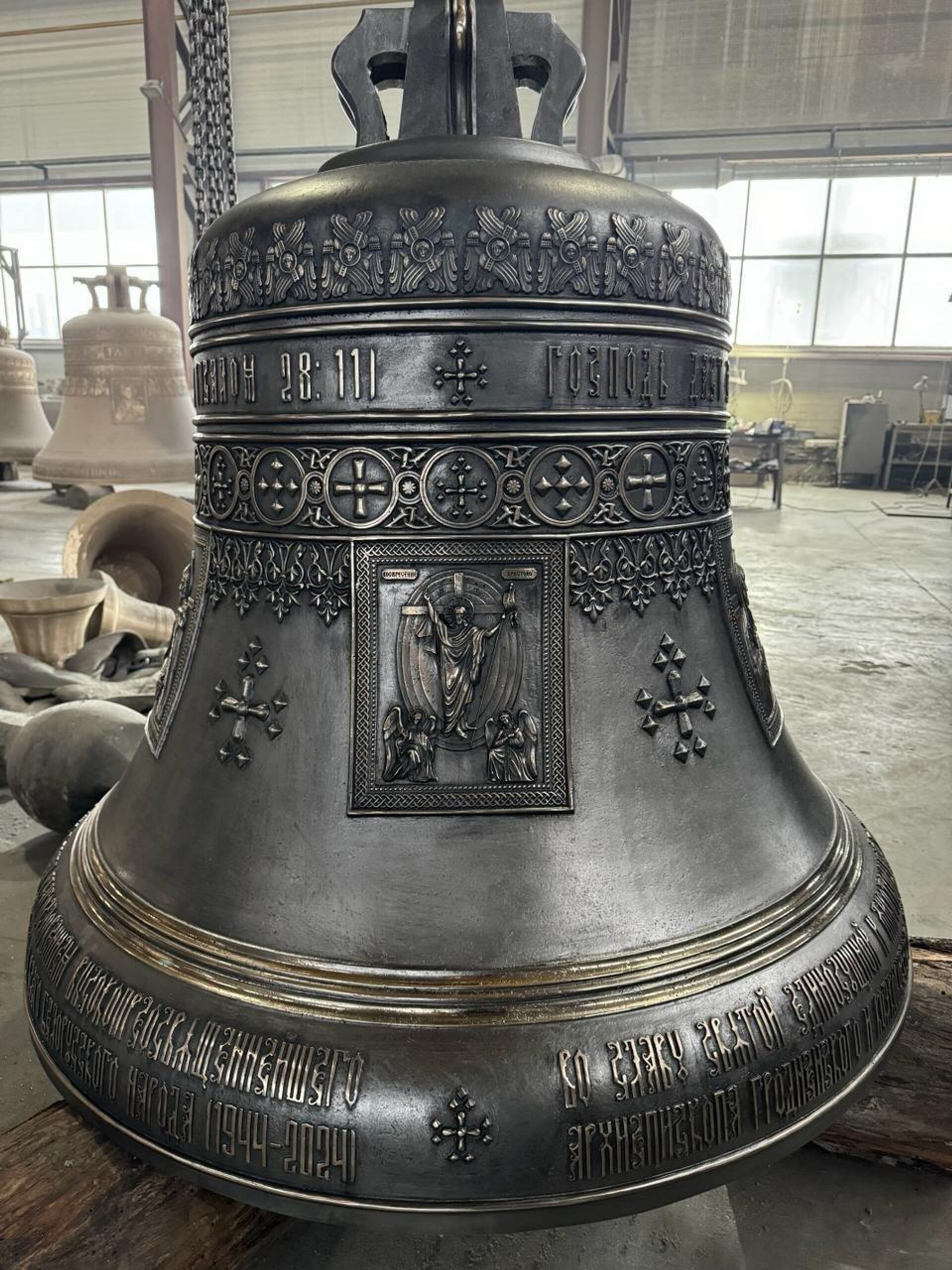 Главный колокол звонницы Коложской церкви - Sputnik Беларусь, 1920, 02.02.2024